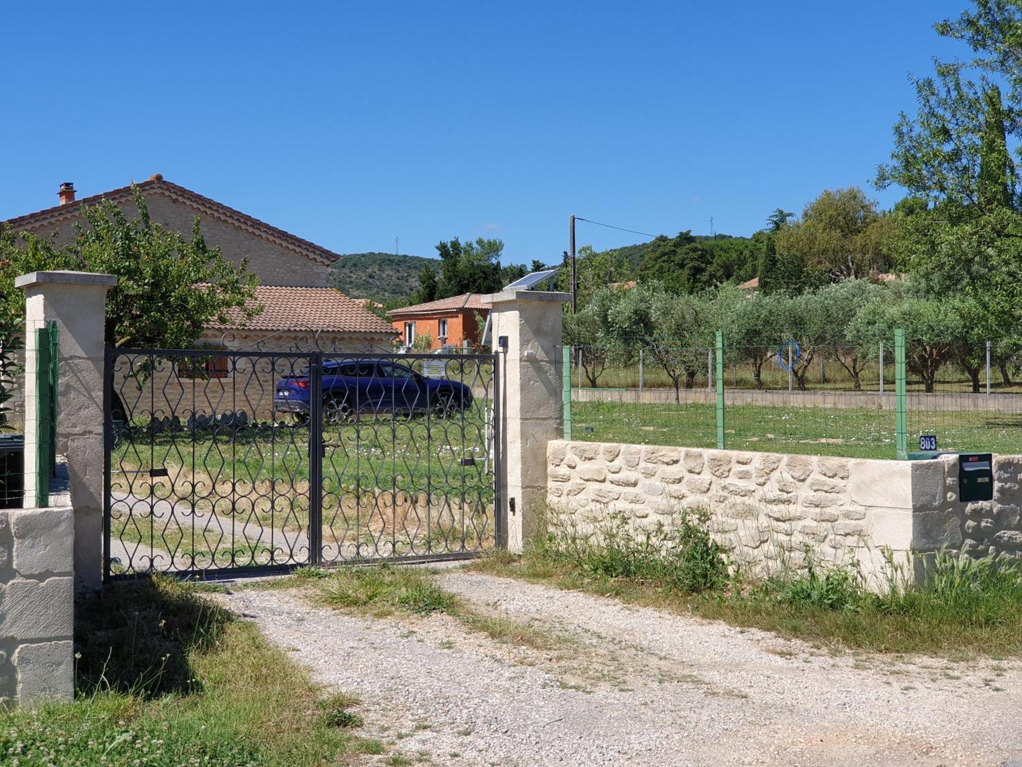 Gite Et Piscine L'Ecrin Aux Oliviers En Cevennes Saint-Christol-lès-Alès Exterior foto